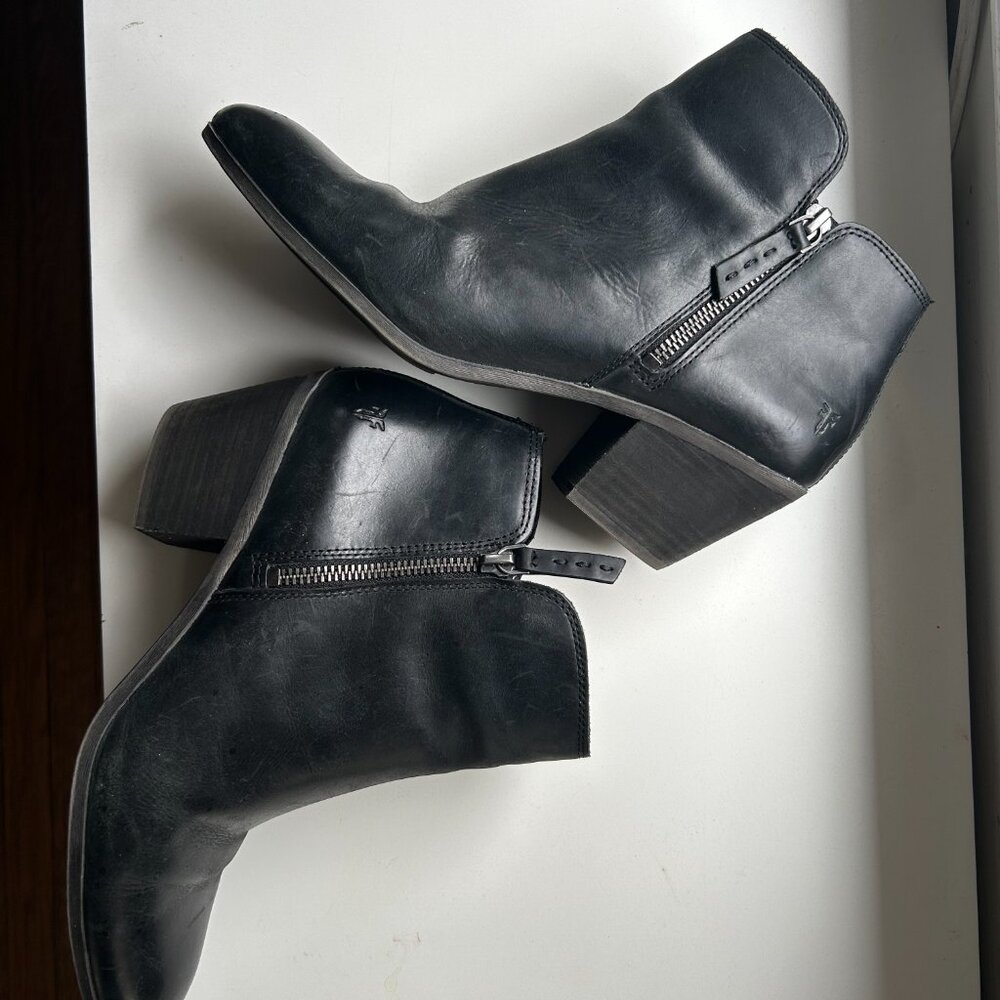 Frye Judith Double Zip Ankle Boots Leather 9.5 Black Moto Bootie